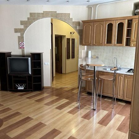 Апартаменти 3-Кімнатні, М. Майдан Незалежності Kiev Ngoại thất bức ảnh